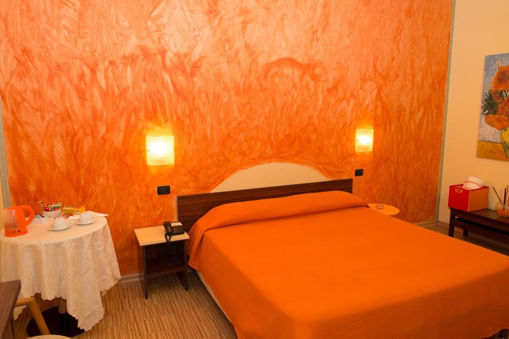 קסטרוקארו טרמה Hotel Rosa Del Deserto מראה חיצוני תמונה