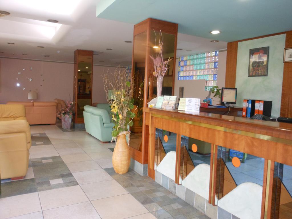 קסטרוקארו טרמה Hotel Rosa Del Deserto מראה חיצוני תמונה