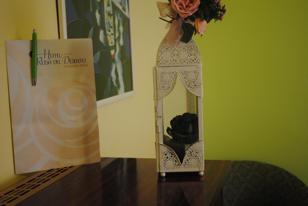 קסטרוקארו טרמה Hotel Rosa Del Deserto מראה חיצוני תמונה