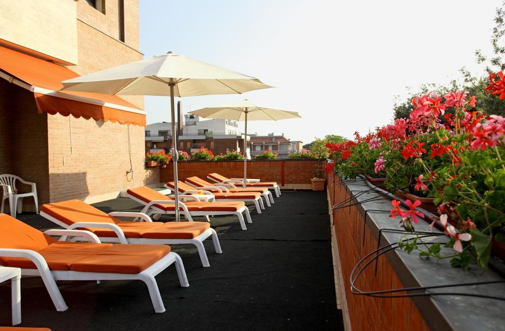 קסטרוקארו טרמה Hotel Rosa Del Deserto מראה חיצוני תמונה